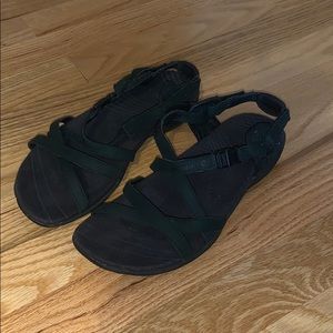 Black Merrell Sandals!